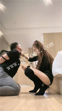 oiotgcelzef.jpg