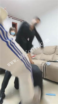 rz1twm0pd05.jpg