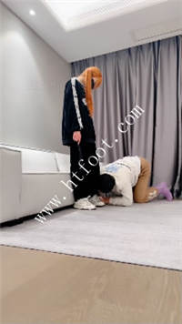 gkgdchw11rp.jpg