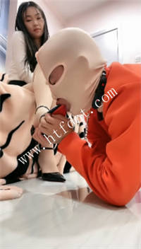 j5m52s3xeeg.jpg