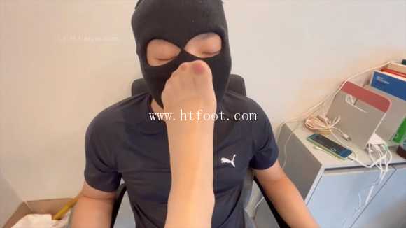 g14ojwy4j2y.jpg