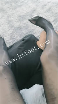 kbqf0frcd35.jpg