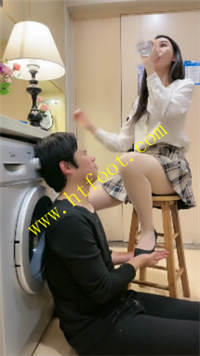 mvjky0rwfya.jpg