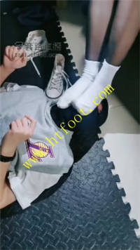 gwe5lohjpfp.jpg