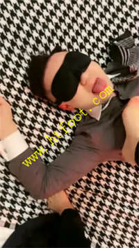 523yb0wlcxn.jpg