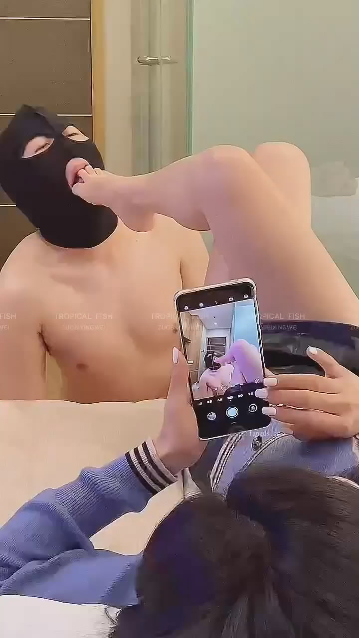 hmszhyvgqom.jpg