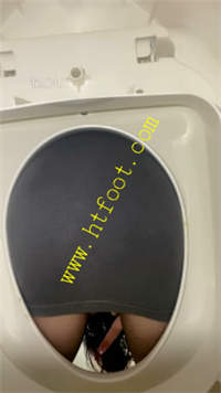 hoeuqc55aep.jpg
