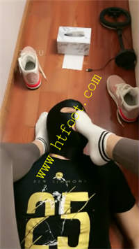 pb0krmo55by.jpg