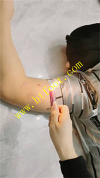 0n044js4ps3.jpg