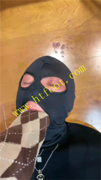 seqhj05rjtt.jpg