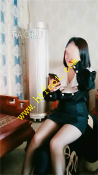 xekf2mnijb1.jpg