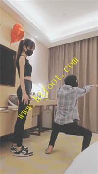 3ru5sz3pc41.jpg