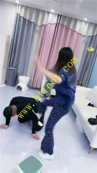 mot5fnex1xk.jpg