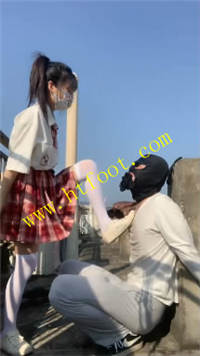 dgwa44upgm1.jpg