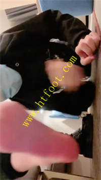 5qfgt4vclm3.jpg
