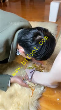ig05vwcgaab.jpg