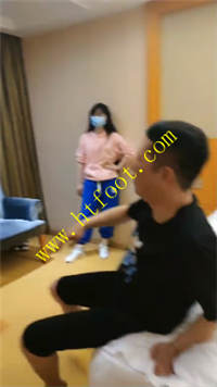 dn10e4wulee.jpg