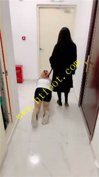 4wbn5bdp3id.jpg