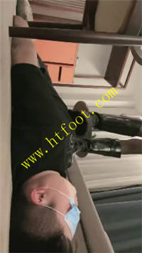 uxhdpv5gdf1.jpg