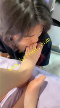 ty1aht1424f.jpg