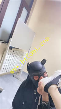vbxhkd4botn.jpg