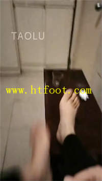 it3mxze32p1.jpg