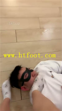 hufn4t1q1ar.jpg