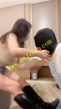 felojj0jsh0.jpg