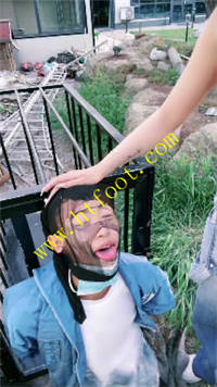 rlbxakjvfw5.jpg