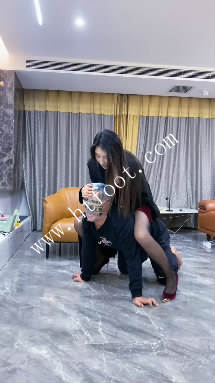 s52uu3jzqzt.jpg