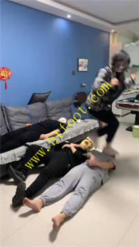wiykc2lmdx4.jpg