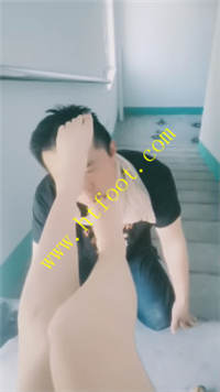 rx5apzf2zbl.jpg