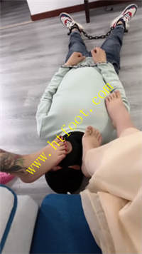 pzswqu5tdac.jpg