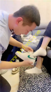 kbburvz2z4d.jpg