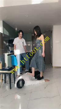 01tsf1005be.jpg