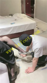 02lgsb1aqiq.jpg