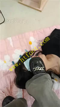 udxgtrrxixa.jpg