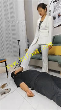 mnkoapgvtxf.jpg