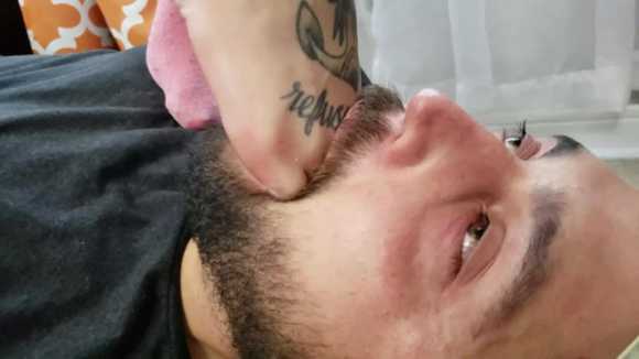 0ueud0snuwc.jpg