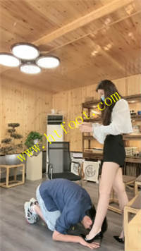 xbaw2r1lfbn.jpg