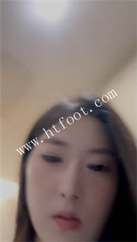 aoatue2qdn3.jpg