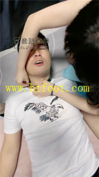 22ew32uafmv.jpg