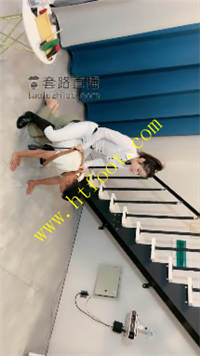 ydbt4u11ndb.jpg