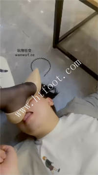 rg5wtrevpbw.jpg