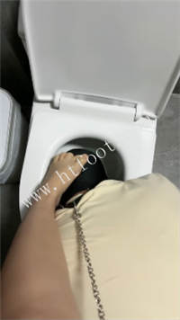 ak5jofkolev.jpg