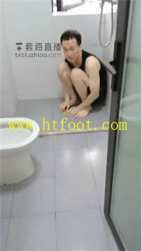 0pya1aecput.jpg