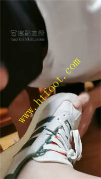 h121qqb3ml3.jpg