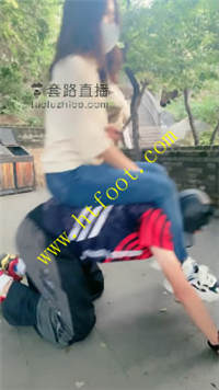 0hgipjq0nwt.jpg