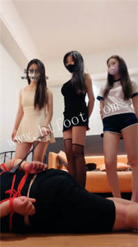 j4k1d0uxun2.jpg