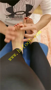 kgbp4yuniff.jpg